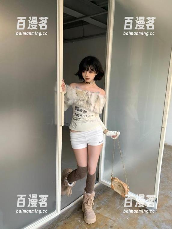 718.st 很无奈,718.st网站的内容进击,不看感觉落伍,看了脑袋又疼!
