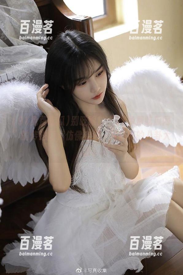 别眨眼！“91免费吃瓜网”的传送门，仿佛走进一片热闹的八卦大潮。