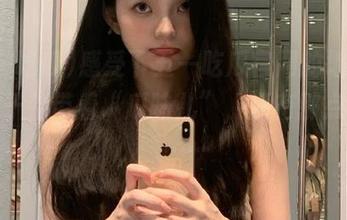 感受下五一吃瓜官网的地址，连帖子都带着“瓜味儿”，还有那点小暧昧……
