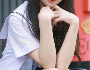 在免费吃瓜网站上坐等新瓜，简直是比社交软件还“好玩”！