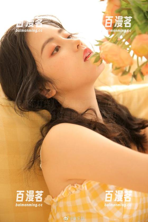 吃瓜不打烊 “吃瓜不打烊”ios让我怀疑回家路好像也能变得有趣!