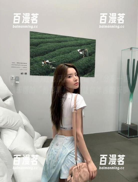 在吃瓜网站里遛弯，分享一波娱乐圈的“隐形真相”，让你咋舌的乐事多多！