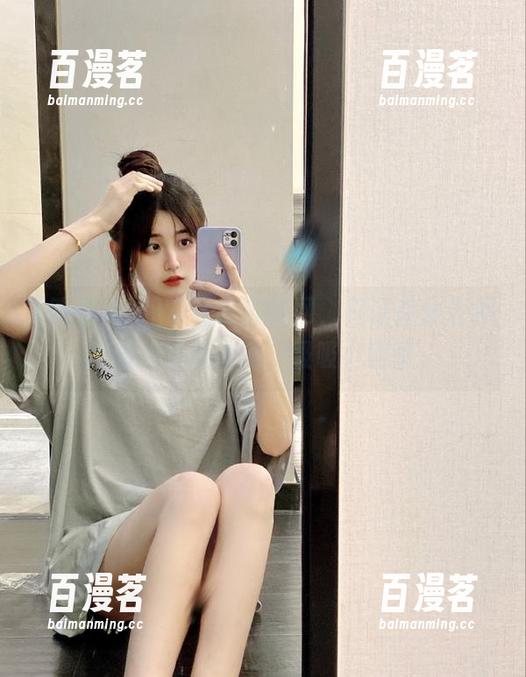 吃瓜黑网 下载吃瓜黑网,保证你分分钟被轰炸情感鸡汤,吸吸小剧情。