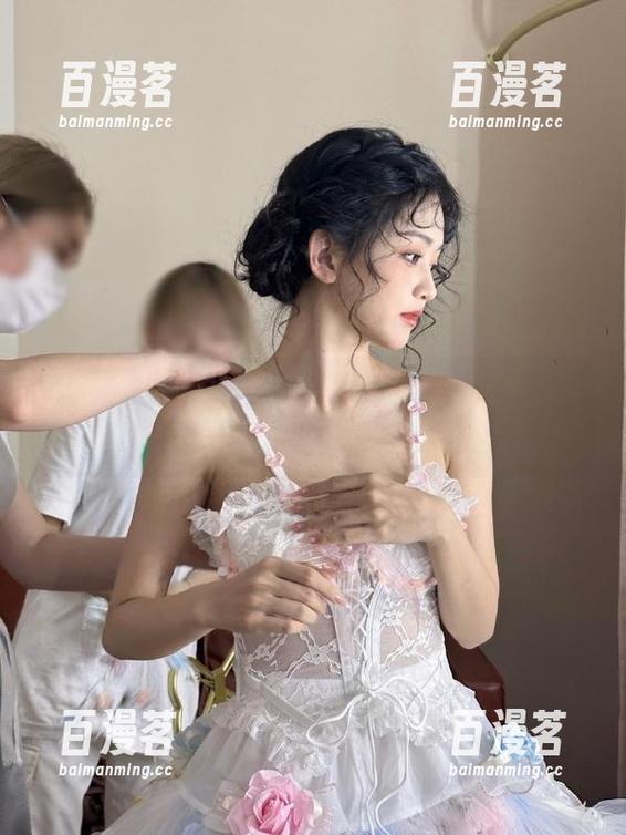 黑料正能量 就在这款苹果版黑料正能量里,黑料不打烊的精神永不退场!