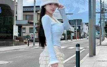 登录后别忘记找黑料正能量的导航so入口下载，毕竟瓜比爱情更重要！