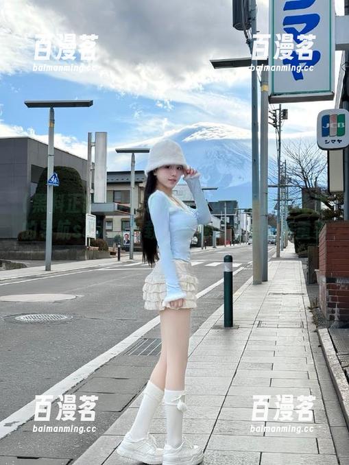 黑料正能量 登录后别忘记找黑料正能量的导航so入口下载,毕竟瓜比爱情更重要!