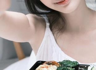黑料社在线白月光的烦恼：太亮了，咋整？
