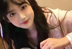 夜深人静，黑料老司机网站依旧热闹，果然是个不知疲倦的地方。